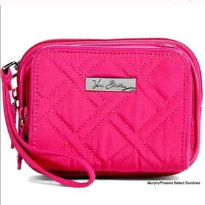 NWT Vera Bradley On The Square Wristlet